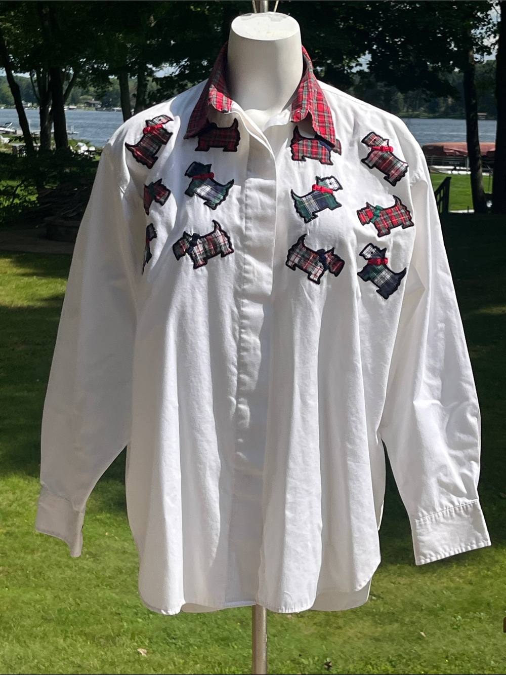 Vintage 90’s Denim Republic button-down shirt with Scottie dogs XL